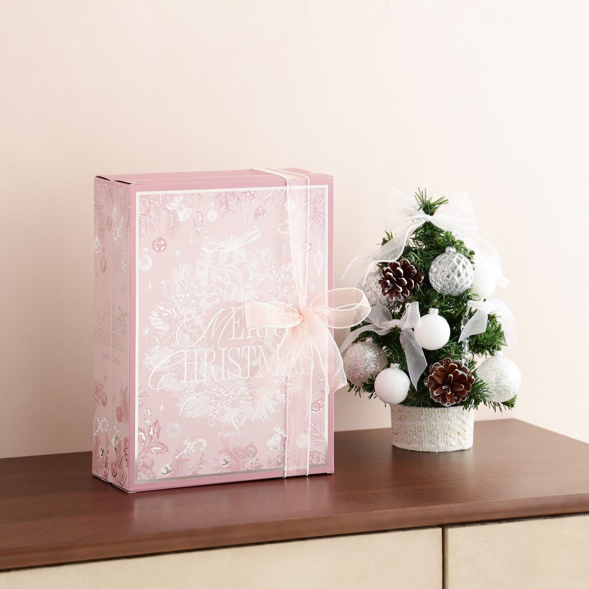 Francfranc Christmas Advent Calendar L (25 Days)