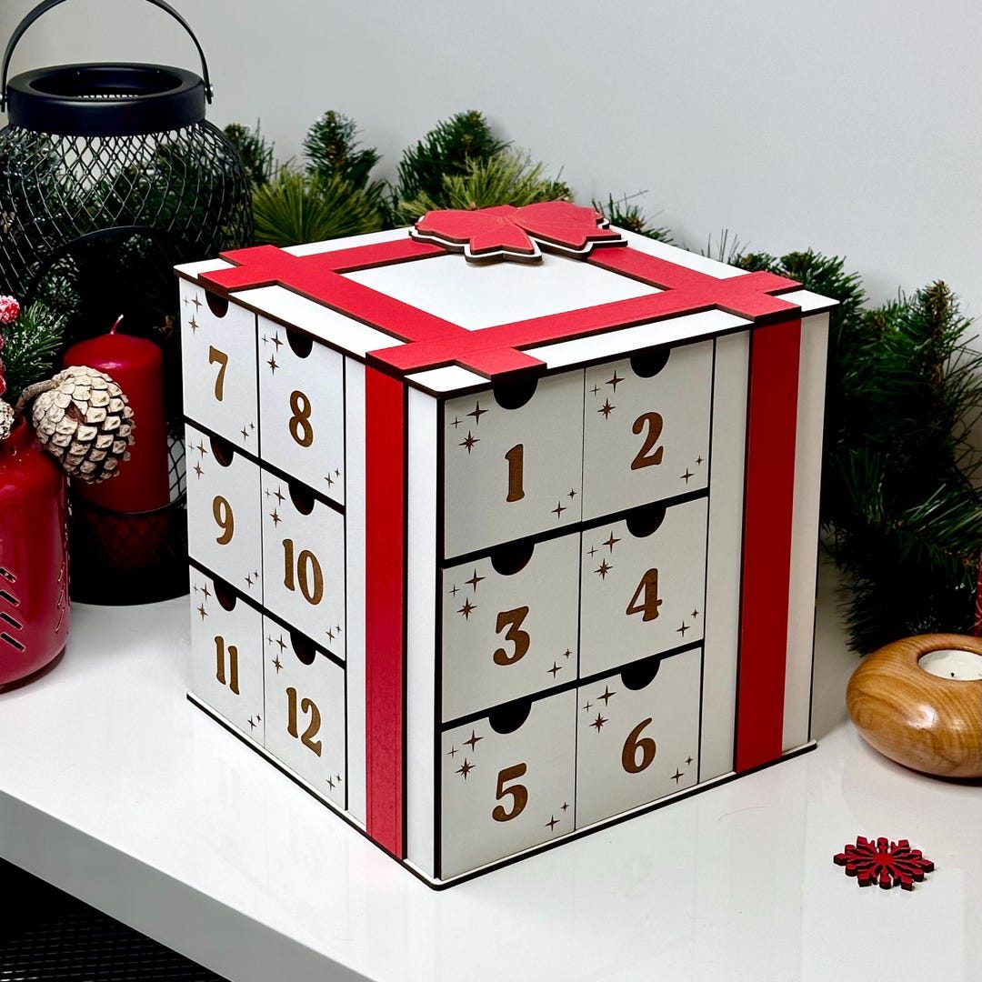Custom Design by Sabine Custom Wooden Advent Calendar Box (Etsy)
